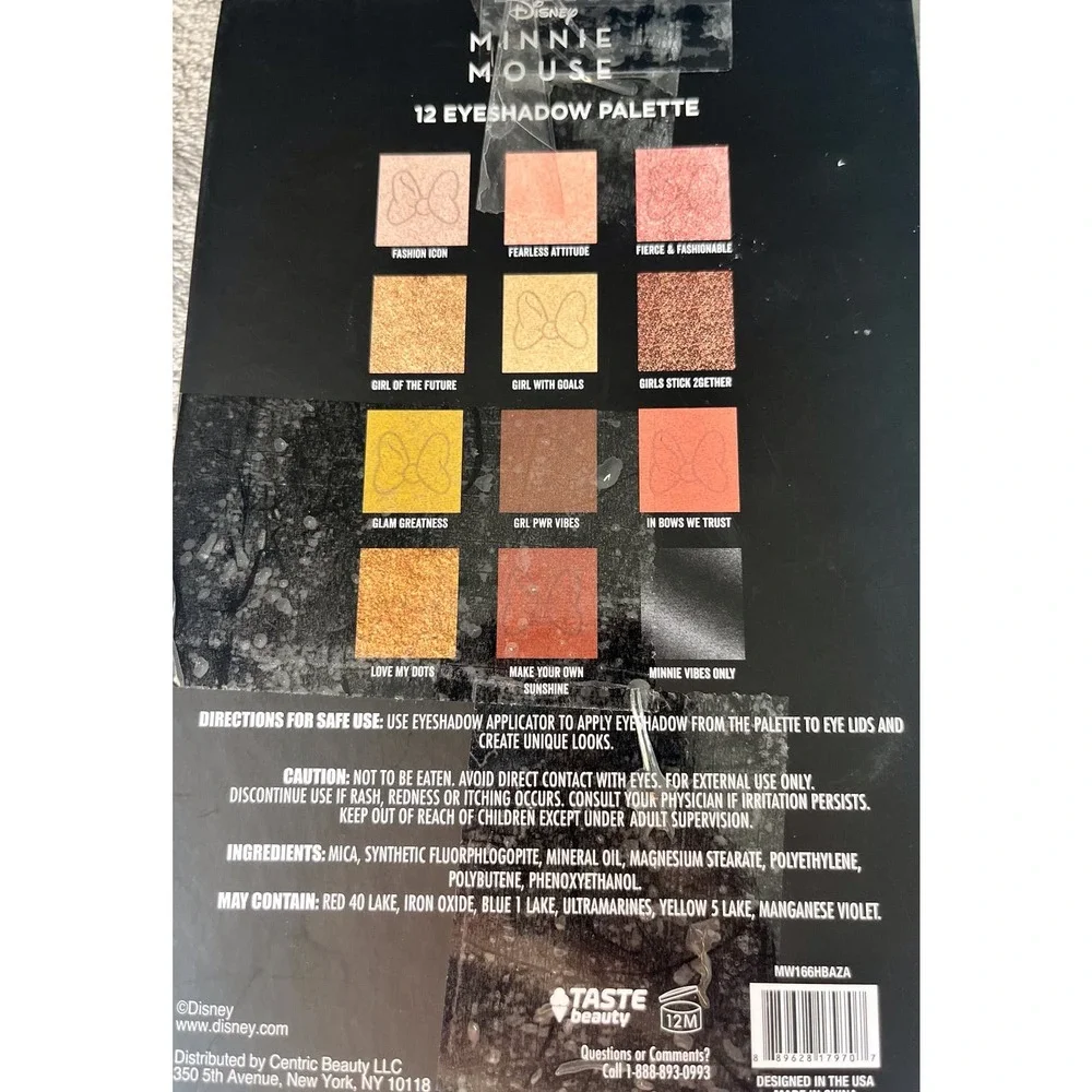 Disney Minnie Mouse 12 Eyeshadow‎ Palette Glam Greatness Fashion Icon Makeup